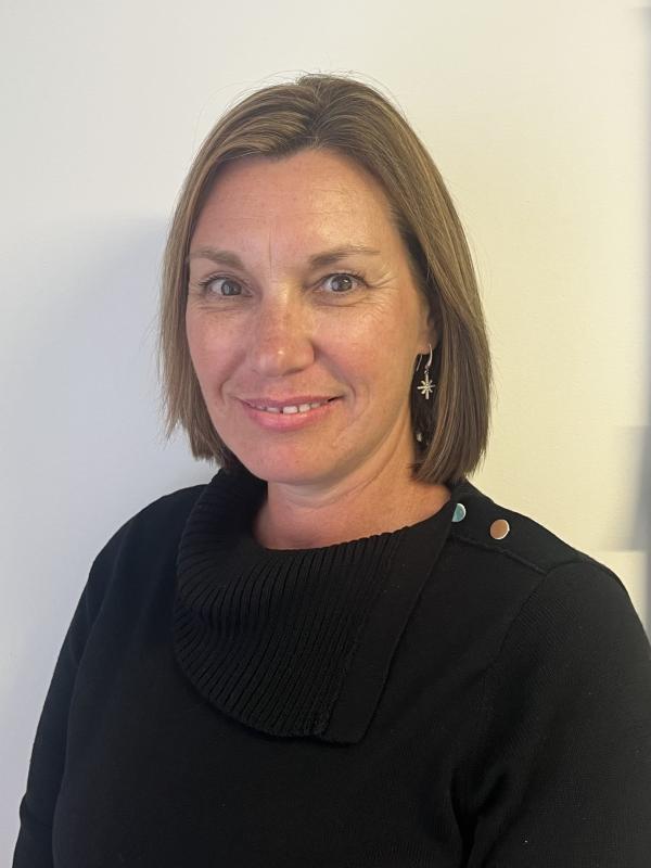 Jayne Miller